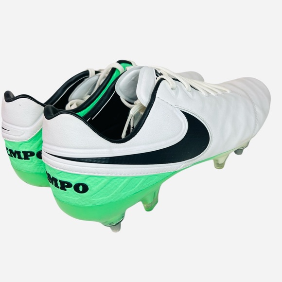 Nike Tiempo Legend VI SG PRO 819680-103 White/Green Metal Soccer Cleats Size 7